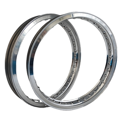 磨いた7116合金モーターサイクルの輪 H2.50-19&quot; 36HOLES 40HOLES アクロントスタイル バランス